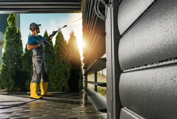 Best Commercial Pressure Washing  in Standish, MI