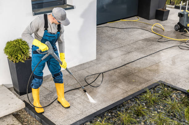Why Choose Our Certified Pressure Washing Experts for Your Project Needs in Standish, MI?